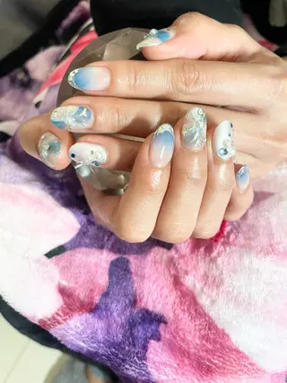 ネイル 近藤 美春のネイルデザイン