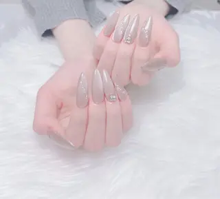 ネイル uuネイルサロン所属・uu ネイルサロン関内🌼のネイルデザイン