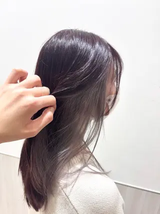 ロング カラー 野口 実優のヘアスタイル