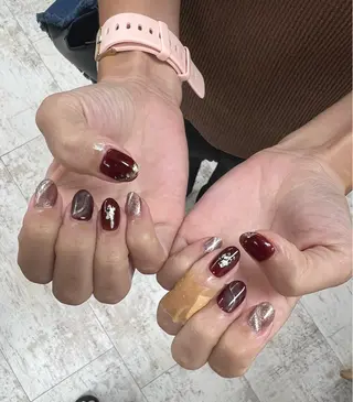 ネイル マハロネイルサロン横浜店所属・吉田 里菜のネイルデザイン