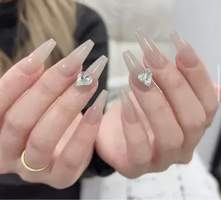 ネイル T. Leeのネイルデザイン