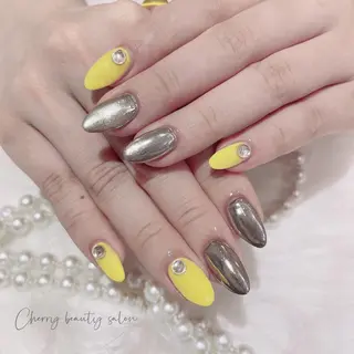 ネイル SAKURA 🍒のネイルデザイン