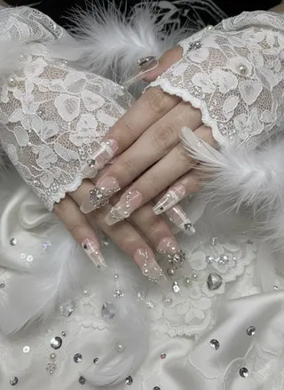 ネイル 24時間営業 UNABOMBAのネイルデザイン