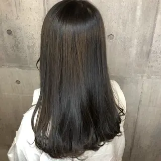 セミロング カラー eins.hair所属・過去一の柔髪ヘア 🌿einshairのヘアスタイル