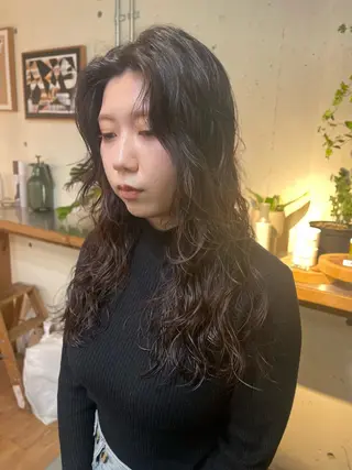 ロング パーマ YUKI 新宿 カット/パーマのヘアスタイル