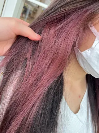 カラー 高石 未唯のヘアスタイル