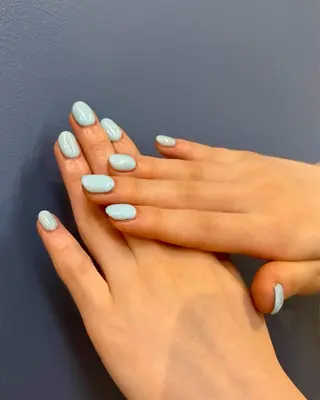 ネイル 小崎 玲実のネイルデザイン