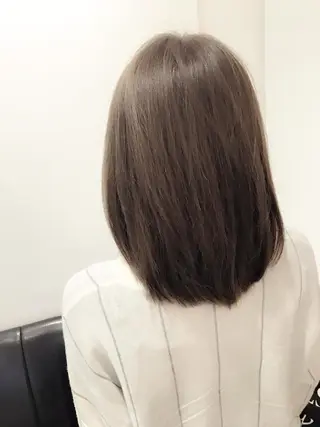 ミディアム カラー 髪質改善ｶﾗｰ ｹｱﾌﾞﾘｰﾁ/ﾀﾑのヘアスタイル