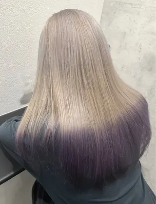 ロング カラー Moe by aria所属・飯田 冴のヘアスタイル