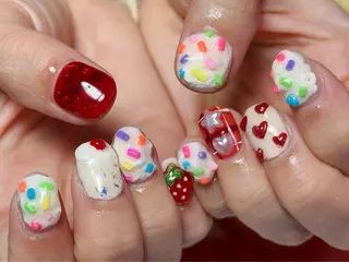 ネイル Nail Atelier IamI所属・アイアムアイ 大村磨衣のネイルデザイン