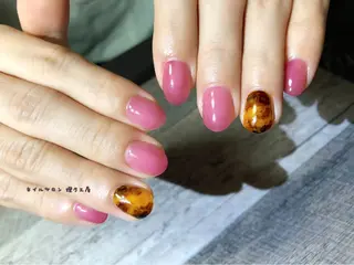 ネイル 伊藤 美里のネイルデザイン