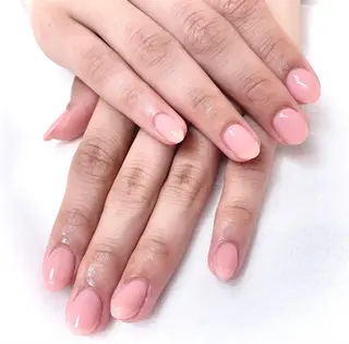 ネイル Nail salon s.k.所属・Nailist. emiのネイルデザイン