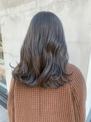 セミロング カラー ヘアアレンジ yuka .のヘアスタイル