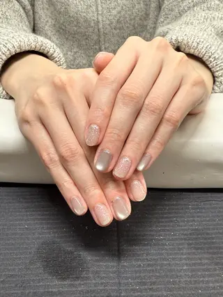 ネイル TRUnail mia🫧のネイルデザイン