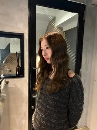 ロング 透明感・美髪 monsoワニベユナのヘアスタイル