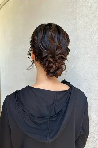 セミロング ヘアアレンジ hair make applause.所属・小賀 栞奈のヘアスタイル