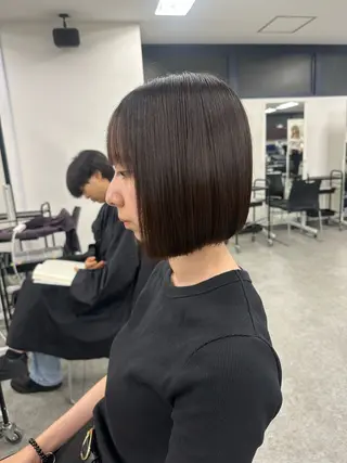 ショート 透ける透明感カラー 🤍anju🎀のヘアスタイル