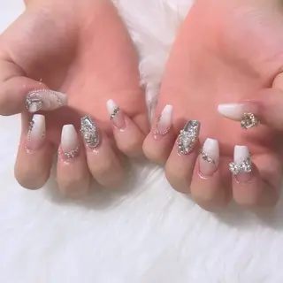 セミロング mao .のネイルデザイン