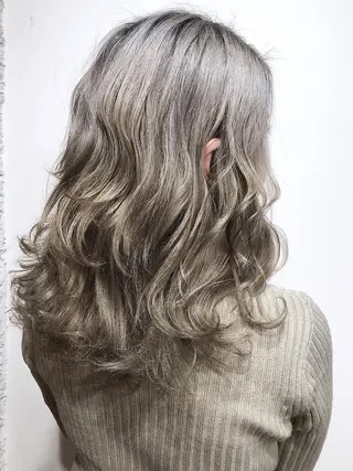 セミロング カラー 岡崎勇人/レイヤー/ 韓国/ケラチンTRのヘアスタイル