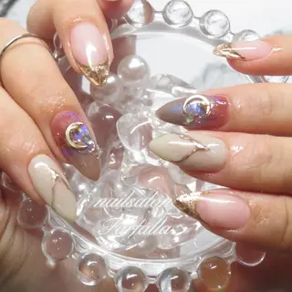 ネイル Farfalla Kieのネイルデザイン