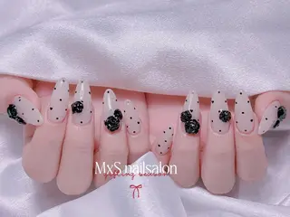 ネイル MxS Nail(長さだし/フィルイン/マグネット/韓国ネイル/ワンホンネイル/ワンカラー)所属・MxS リィリィのネイルデザイン