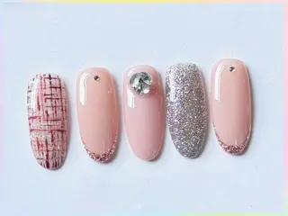 ネイル Lucky Nail Studioのネイルデザイン
