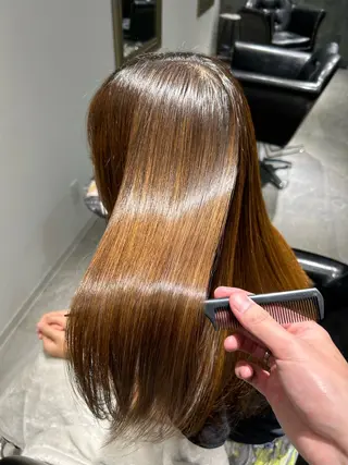 ロング 髪質改善特化🫧 梶川　歩哉のヘアスタイル