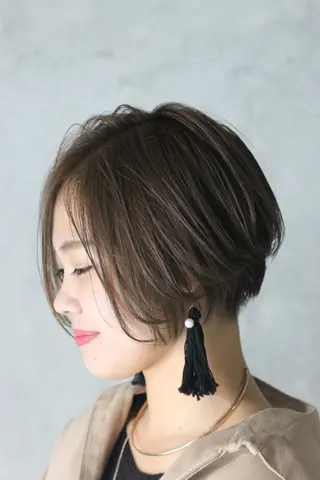 ショート カラー ヘアアレンジ 君野 彰治のヘアスタイル