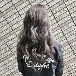 カラー N° jillva ♦️川端裕司♦️のヘアスタイル