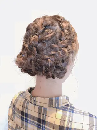 ヘアアレンジ Ruang所属・ツノガイ エリのヘアスタイル