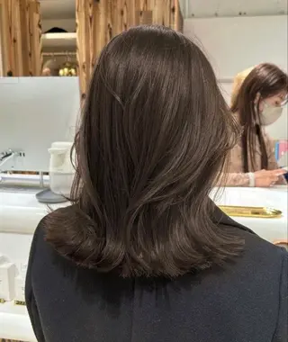 ミディアム カラー Hair musee 柱店所属・浦野 妃菜のヘアスタイル