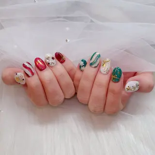 ネイル ラクロレ ハナ︎🌼のネイルデザイン