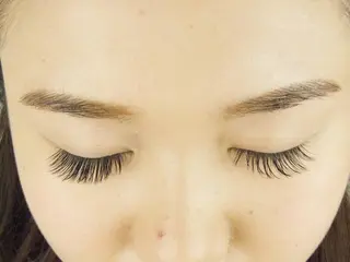 BE CAREの眉毛・アイブロウイメージ