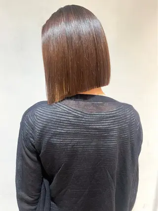 ショート カラー 地毛風ストレート ミニボブ🌷江梨🍎のヘアスタイル