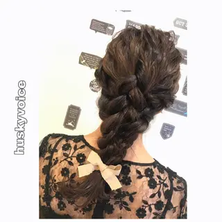 ヘアアレンジ 顔まわり‎🤍小顔 カット🤍みさきのヘアスタイル