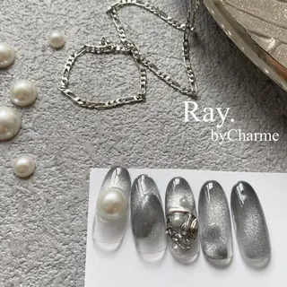 ネイル Ray. ／綺麗目ニュアンスのネイルデザイン