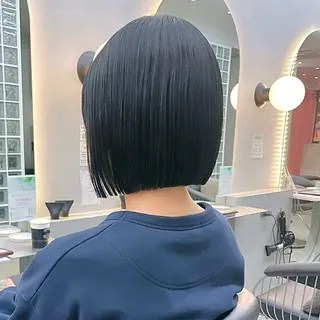 ショート Misaki /ボブ/縮毛矯正のヘアスタイル