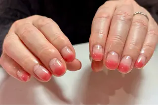 ネイル WHITE NAIL新潟店所属・koizumi risaのネイルデザイン