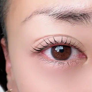 マツエク・マツパ aveuglant所属・aveuglant 加藤久佳のマツエク・マツパデザイン