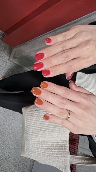 ネイル Momo🍑 【パラジェル取扱店】のネイルデザイン