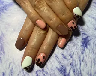 ネイル nail Beeのネイルデザイン