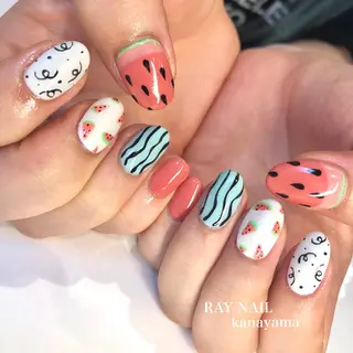 ネイル Arowa 伊田のネイルデザイン