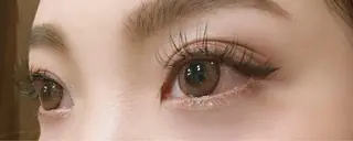 マツエク・マツパ 眉毛まつ毛専門店 uralogeのマツエク・マツパデザイン