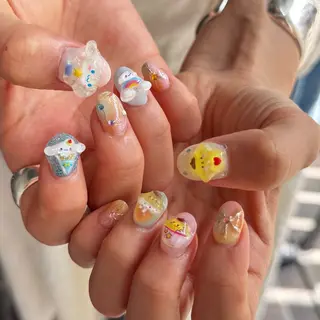 ミディアム 小川 柚香のネイルデザイン