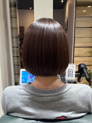 ショート カラー 宮川 結妃のヘアスタイル