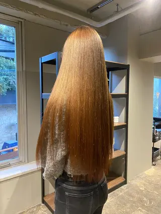 ロング ハイトーンカラー レイヤー/ juriのヘアスタイル