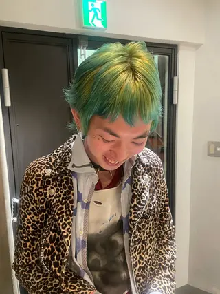 カラー メンズ L&Co. BY LUCKHAIR所属・ブリーチ✧︎デザイン ゆうのヘアスタイル