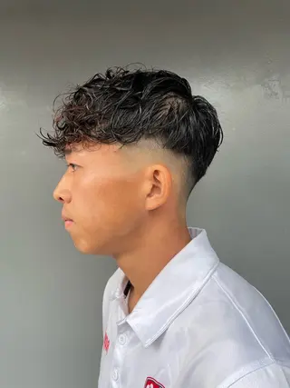 ショート メンズ FADE&LINE登戸店所属・🔥メンズ専門 美容師🔥 柳澤陵心のヘアスタイル