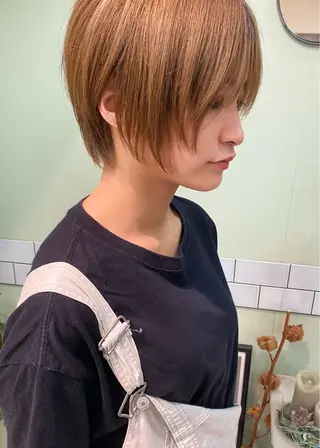 ショート カラー 髪質改善ｶﾗｰ ｹｱﾌﾞﾘｰﾁ/ﾀﾑのヘアスタイル