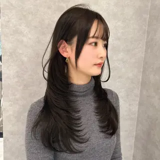 ロング カラー 🥇KEN /レイヤー/艶カラーのヘアスタイル